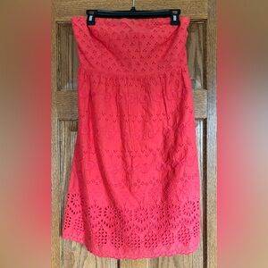 Coral Eyelet Strapless Dress, Fully Lined and Side Zip. Old Navy Size Medium